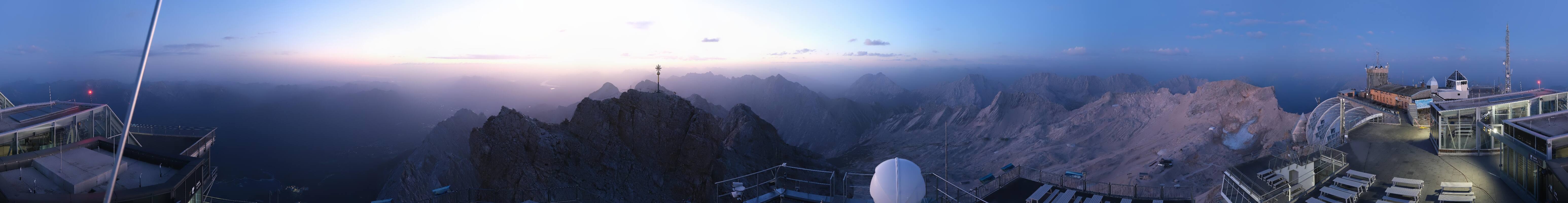 Archived image Webcam Panoramic View Zugspitze