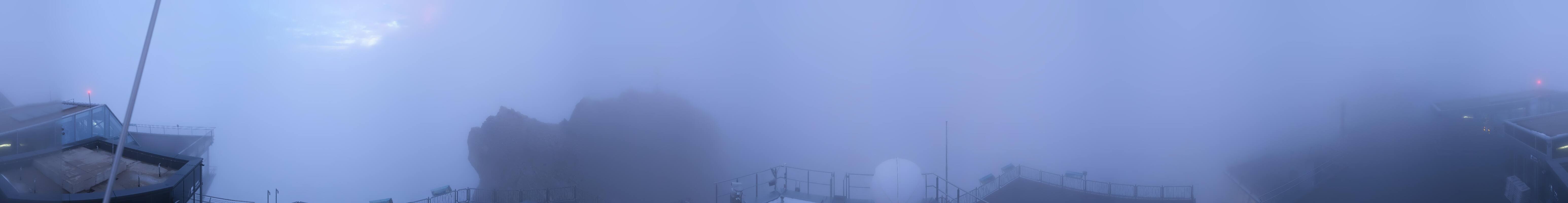Archiv Foto Webcam Zugspitze: Panoramablick vom Gipfel