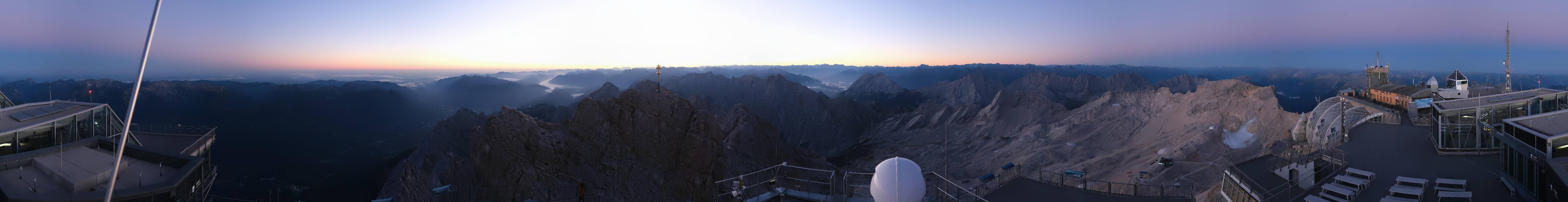 Archiv Foto Webcam Zugspitze: Panoramablick vom Gipfel