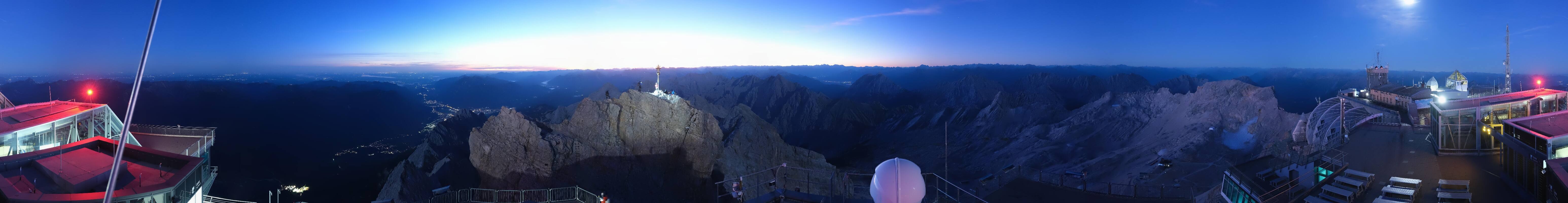 Archiv Foto Webcam Zugspitze: Panoramablick vom Gipfel
