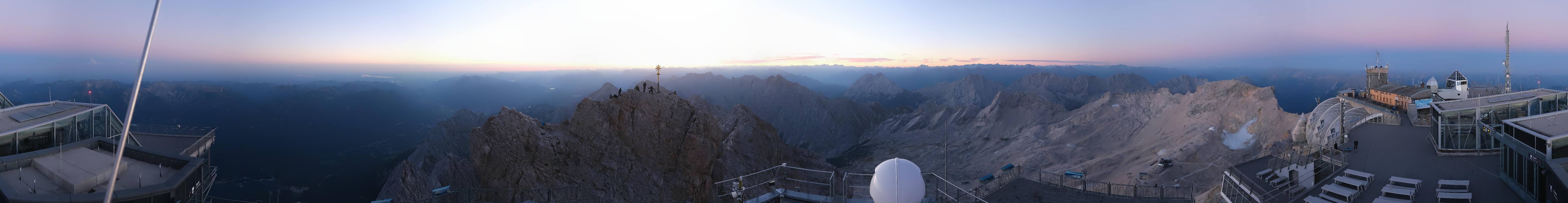Archiv Foto Webcam Zugspitze: Panoramablick vom Gipfel