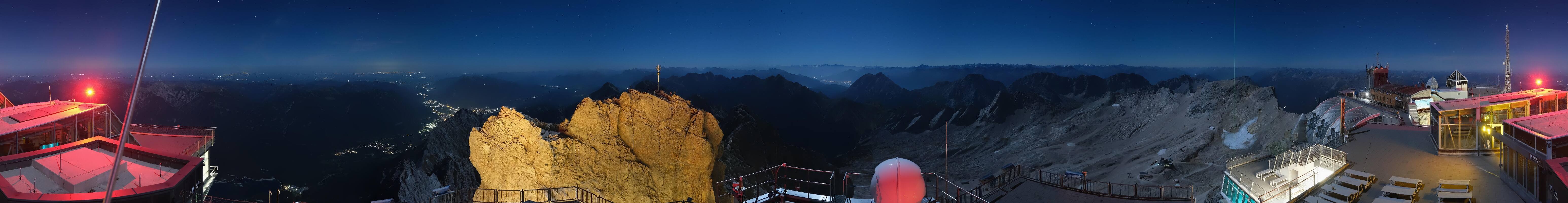 Archiv Foto Webcam Zugspitze: Panoramablick vom Gipfel