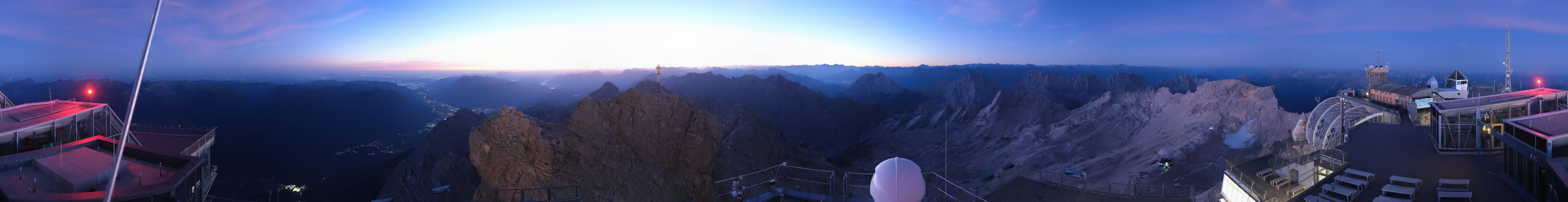 Archiv Foto Webcam Zugspitze: Panoramablick vom Gipfel