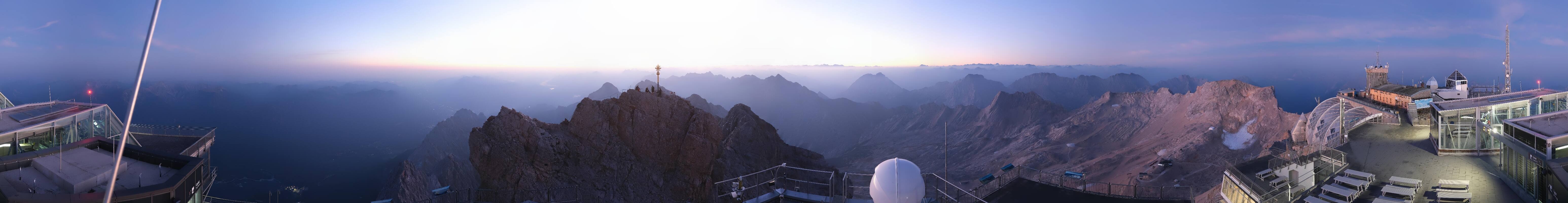 Archiv Foto Webcam Zugspitze: Panoramablick vom Gipfel