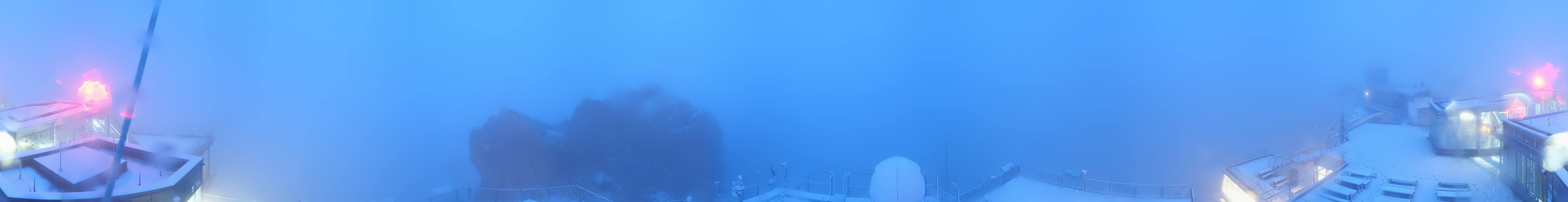 Archived image Webcam Panoramic View Zugspitze