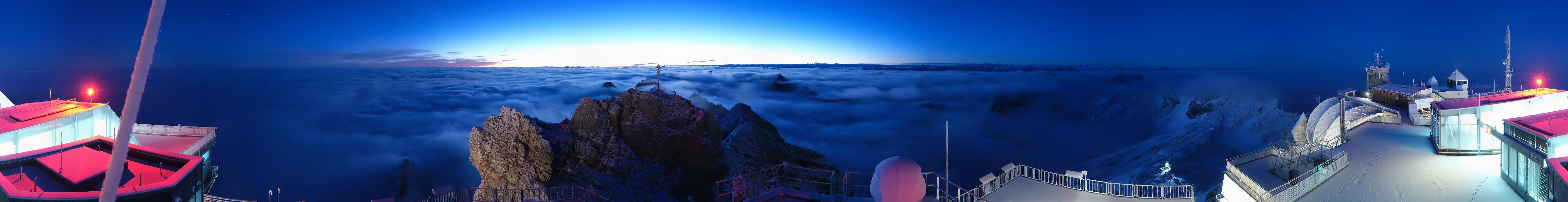 Archiv Foto Webcam Zugspitze: Panoramablick vom Gipfel