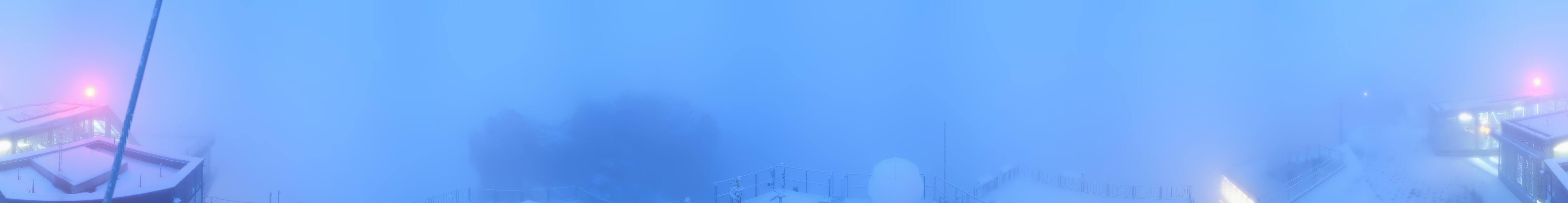 Archiv Foto Webcam Zugspitze: Panoramablick vom Gipfel
