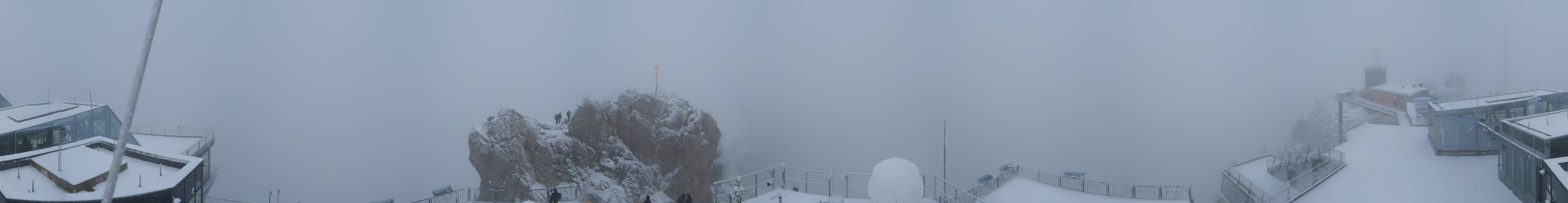 Archiv Foto Webcam Zugspitze: Panoramablick vom Gipfel