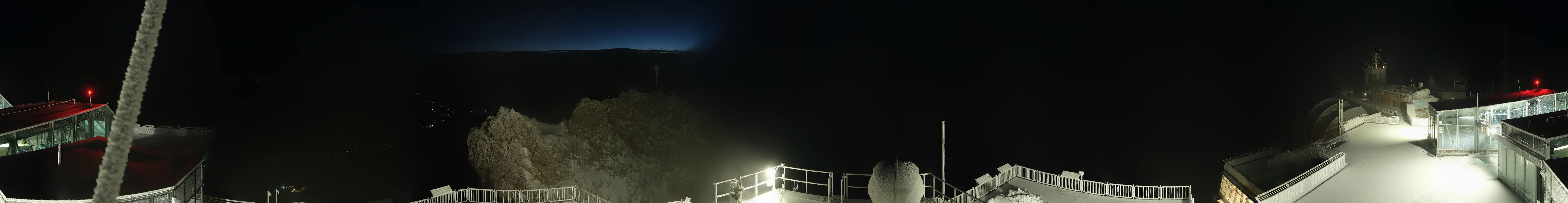 Archiv Foto Webcam Zugspitze: Panoramablick vom Gipfel