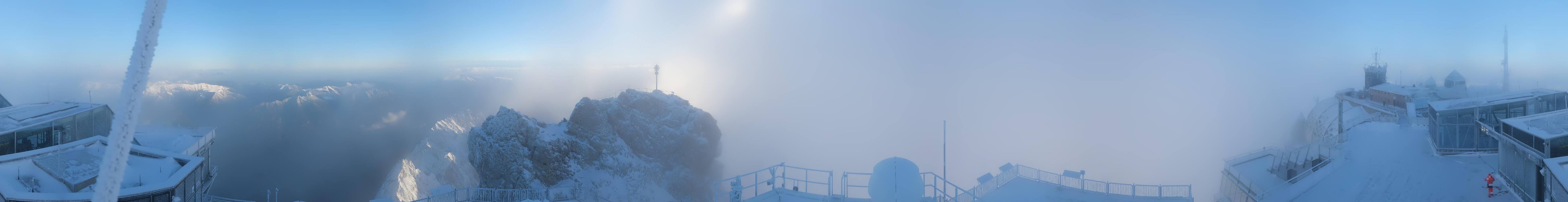 Archiv Foto Webcam Zugspitze: Panoramablick vom Gipfel