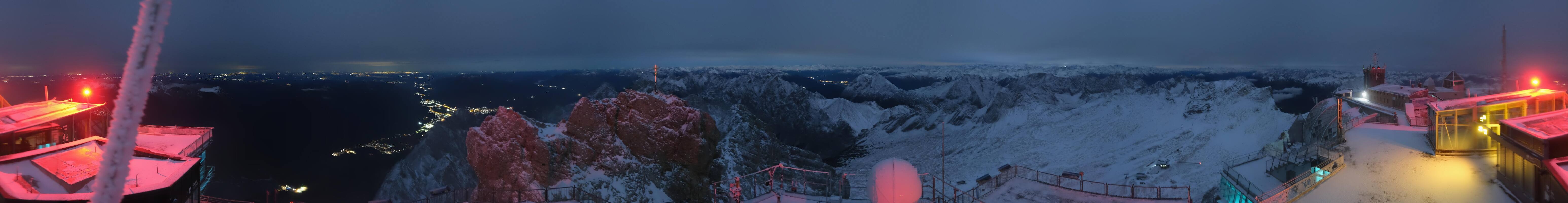 Archiv Foto Webcam Zugspitze: Panoramablick vom Gipfel
