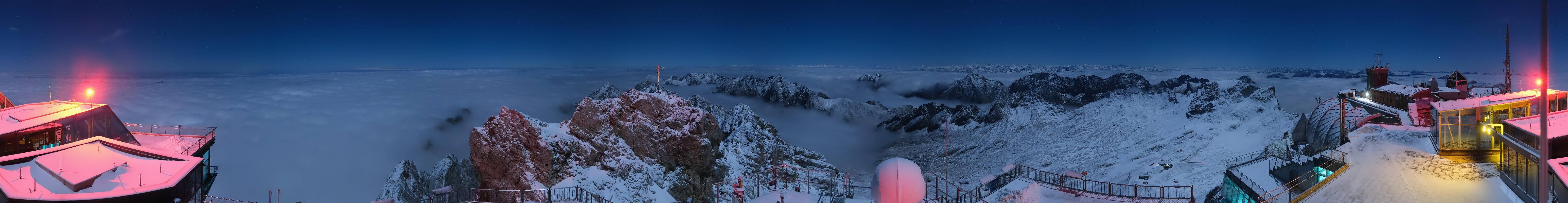 Archiv Foto Webcam Zugspitze: Panoramablick vom Gipfel