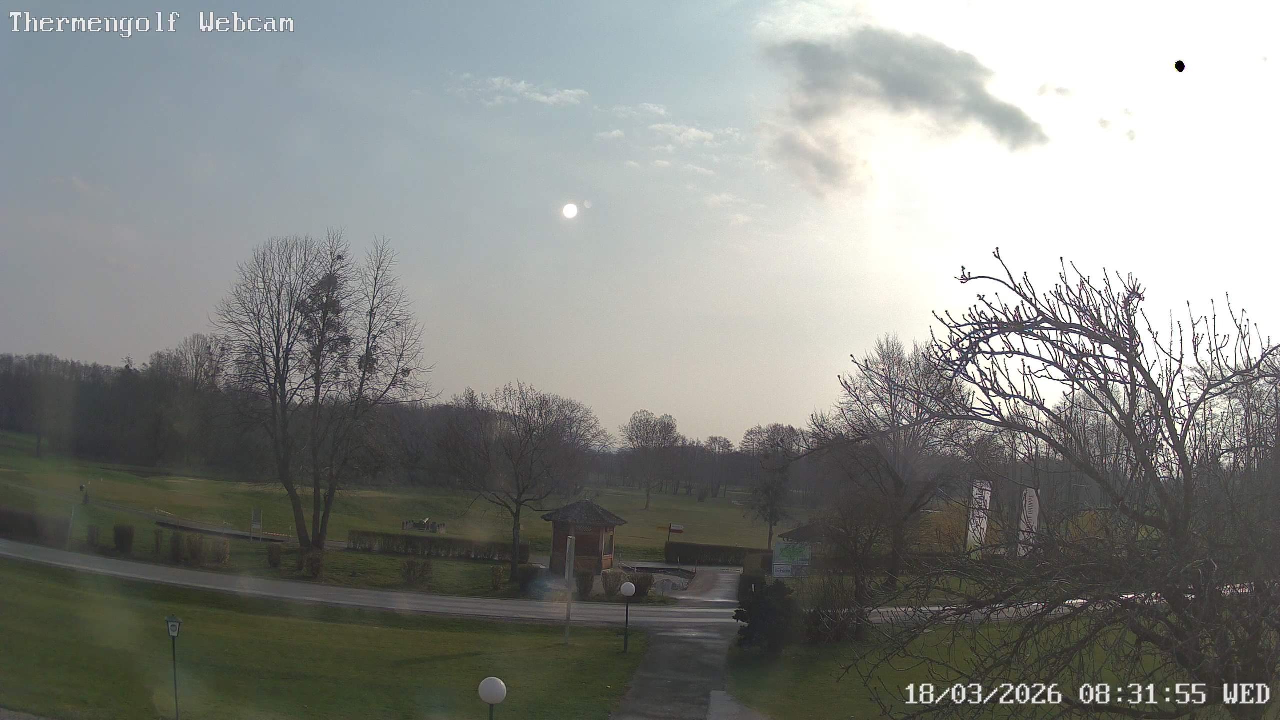 Archived image Webcam Loipersdorf: View Golf Course