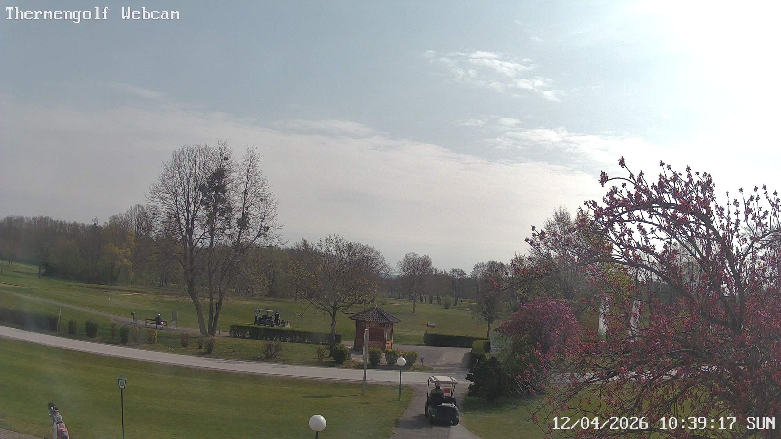 Archived image Webcam Loipersdorf: View Golf Course