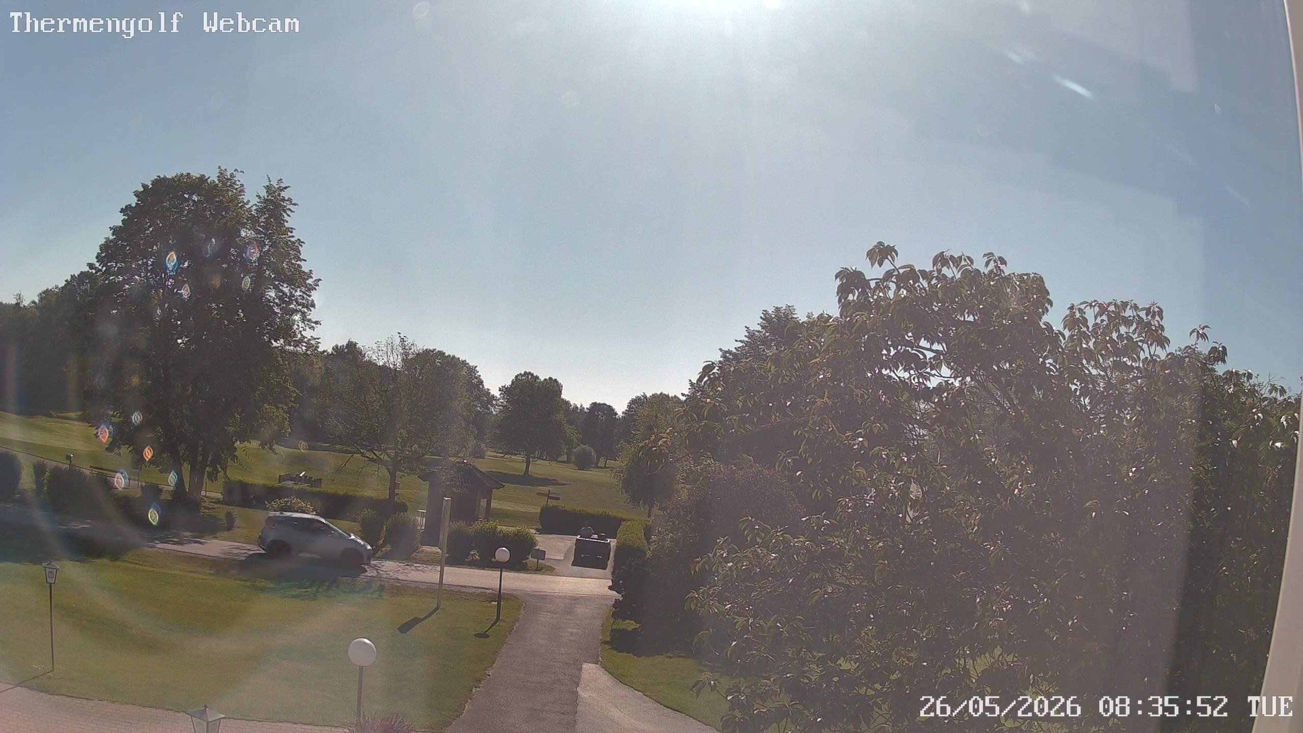 Archived image Webcam Loipersdorf: View Golf Course