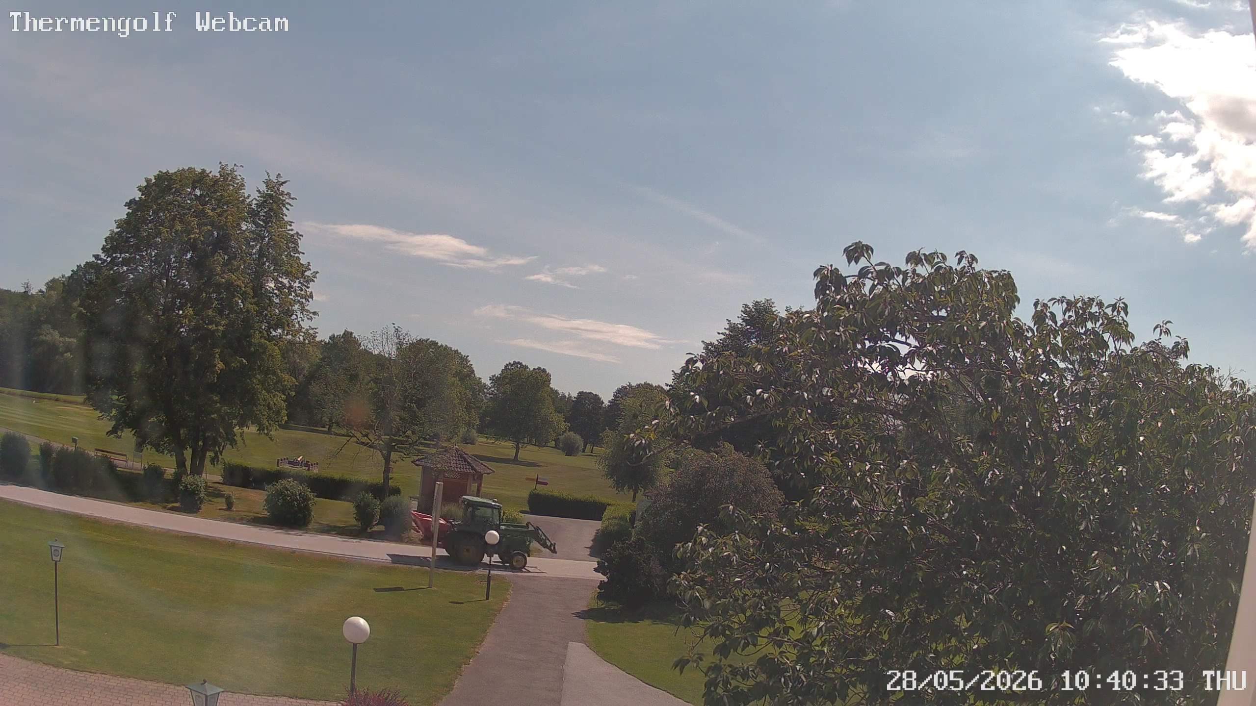 Archived image Webcam Loipersdorf: View Golf Course
