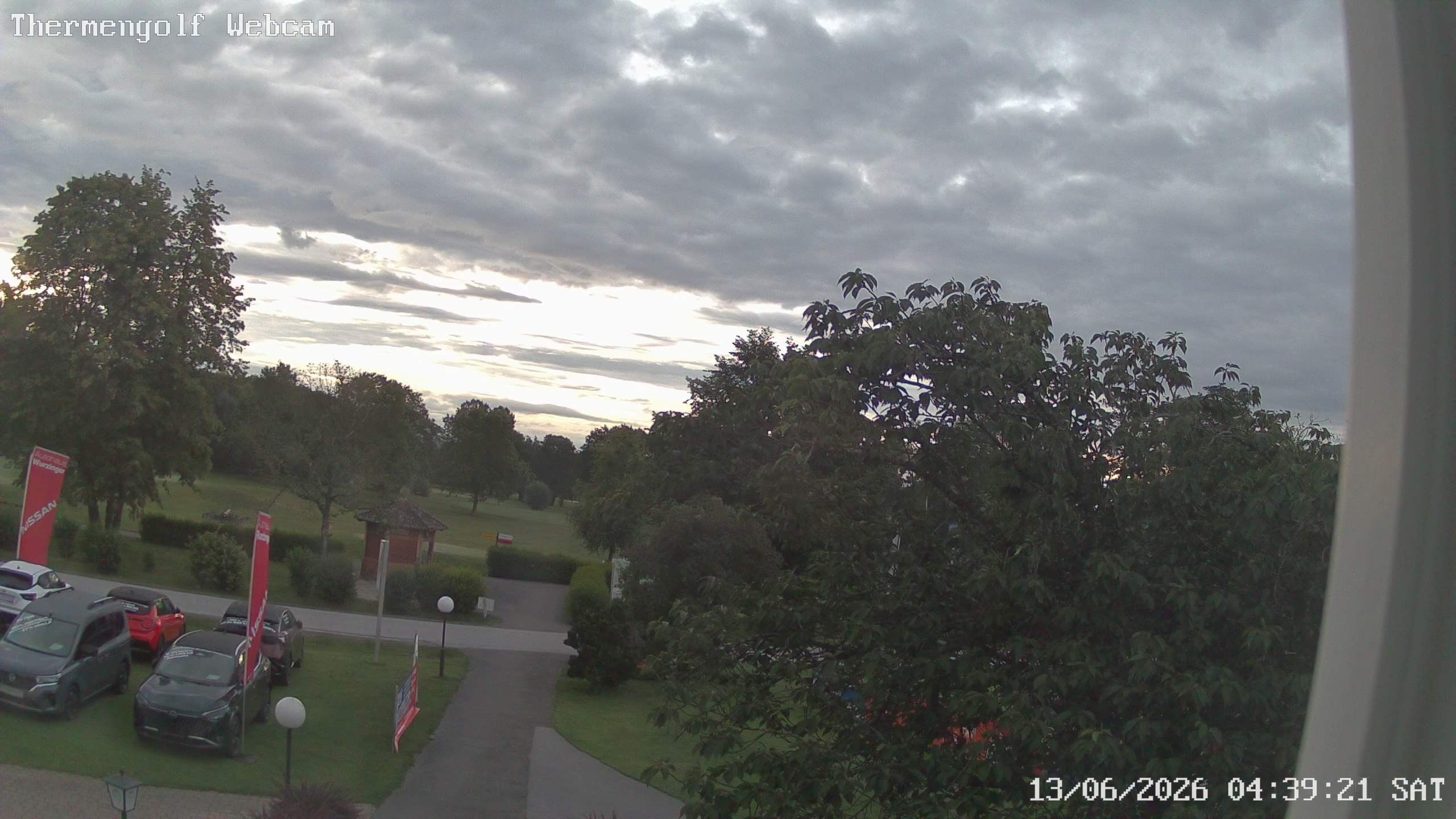 Archived image Webcam Loipersdorf: View Golf Course