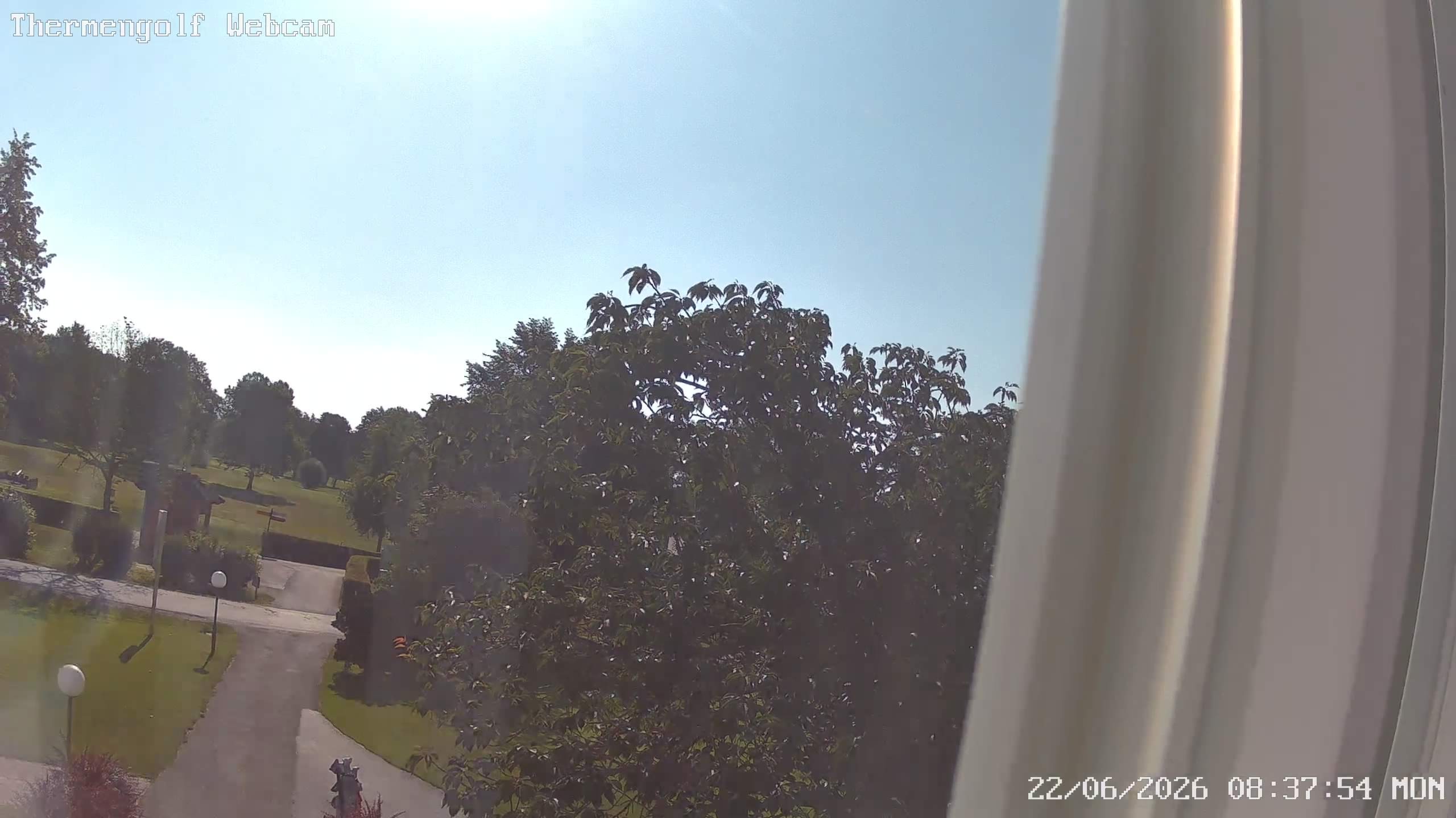 Archived image Webcam Loipersdorf: View Golf Course