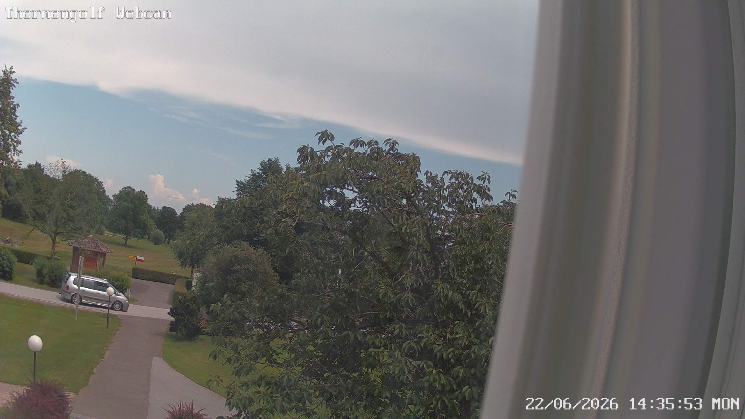 Archived image Webcam Loipersdorf: View Golf Course