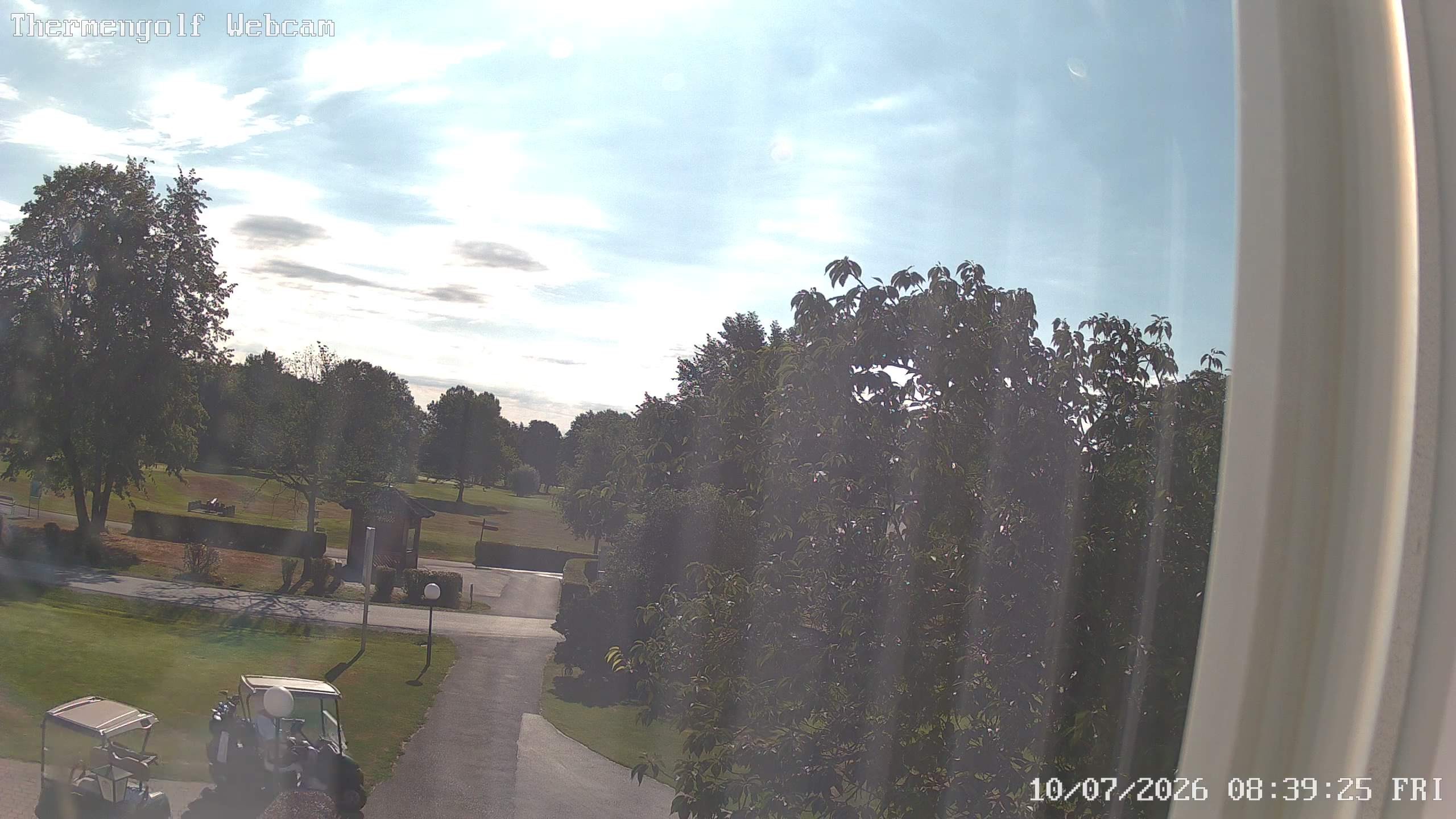 Archived image Webcam Loipersdorf: View Golf Course