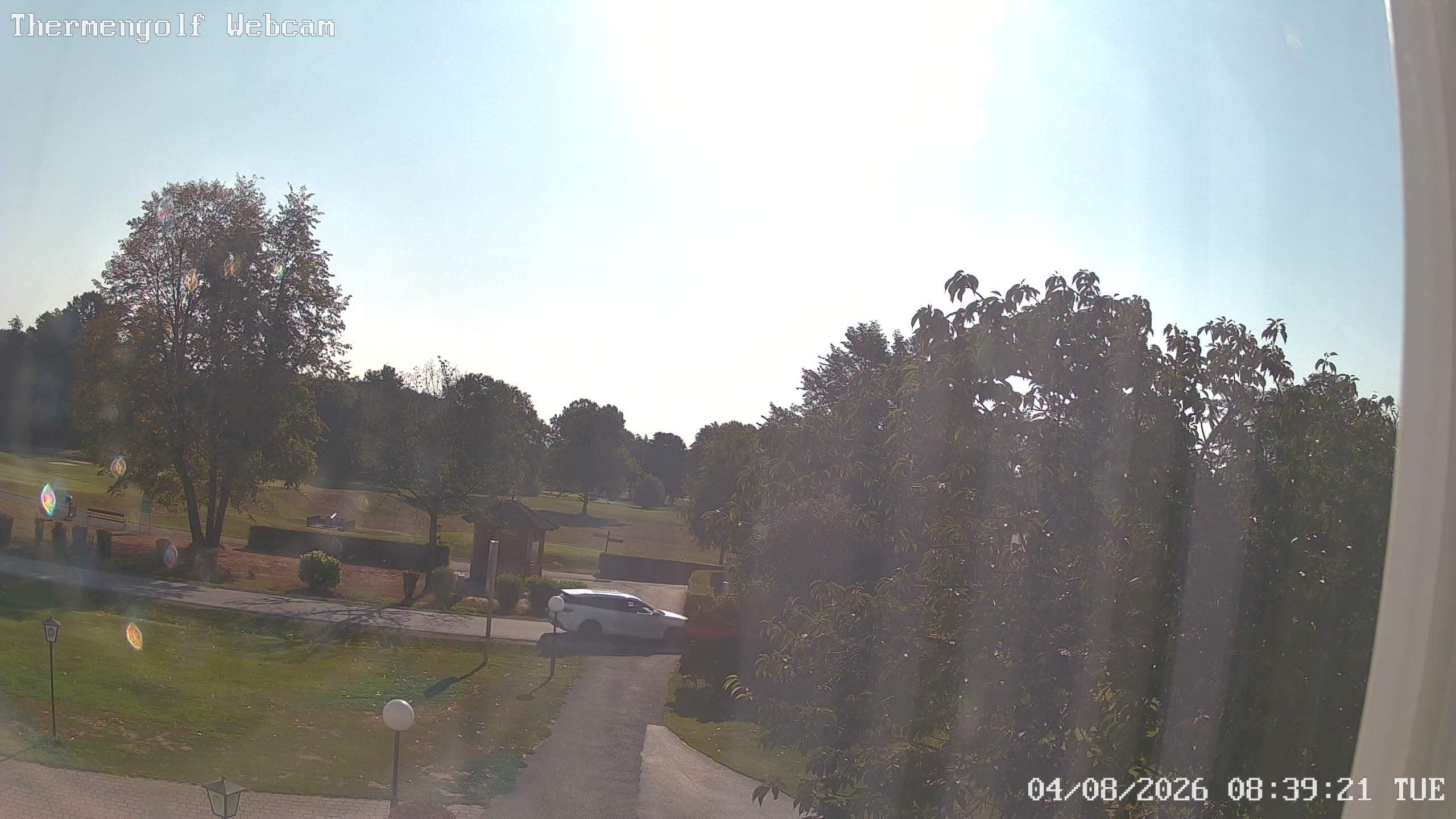 Archived image Webcam Loipersdorf: View Golf Course