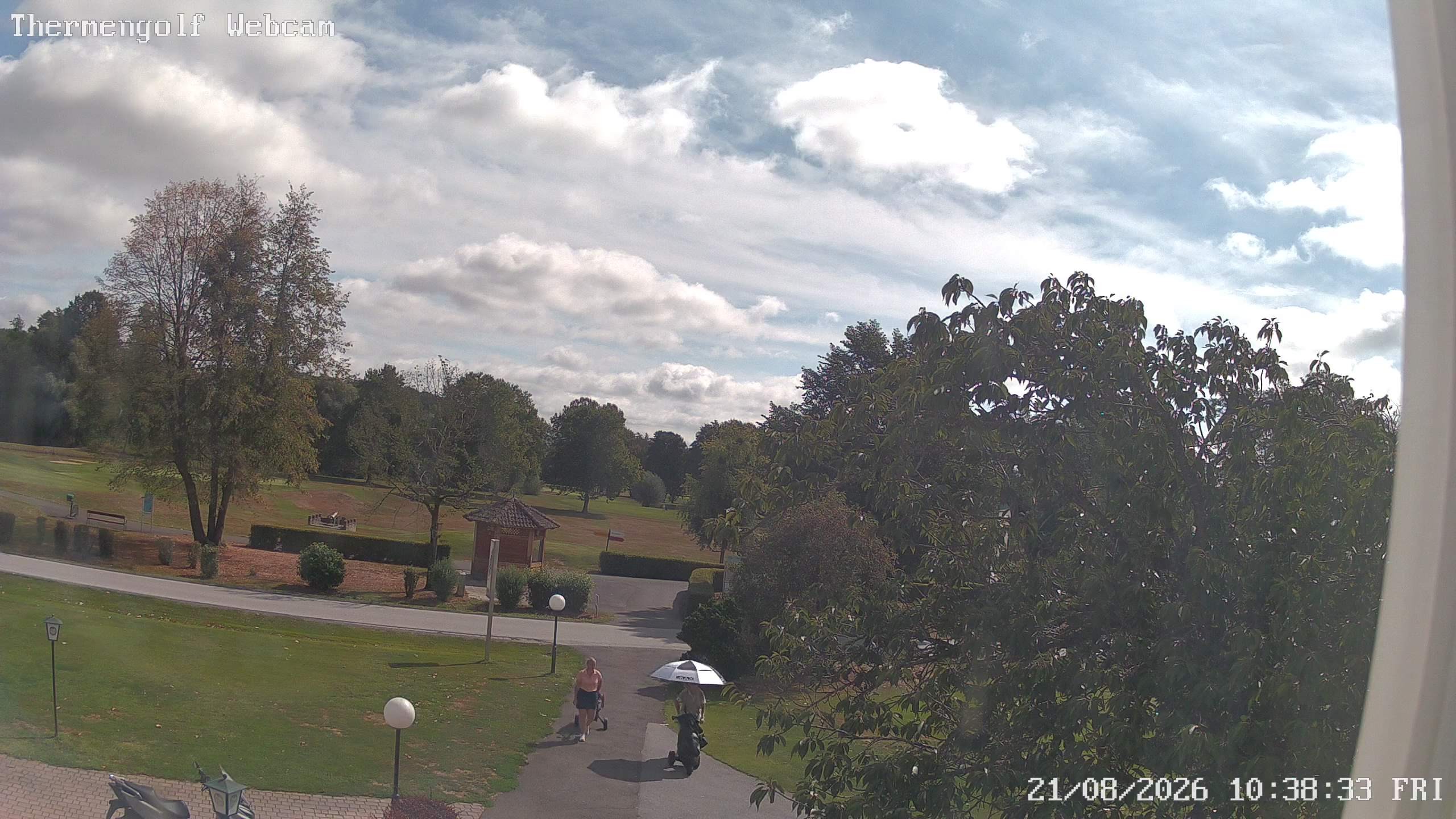 Archived image Webcam Loipersdorf: View Golf Course