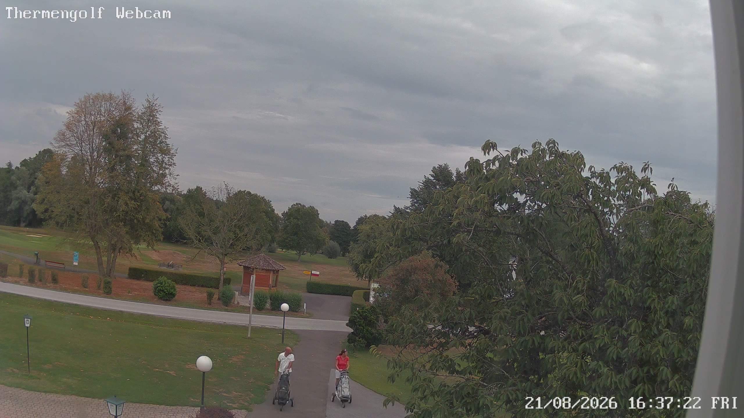 Archived image Webcam Loipersdorf: View Golf Course