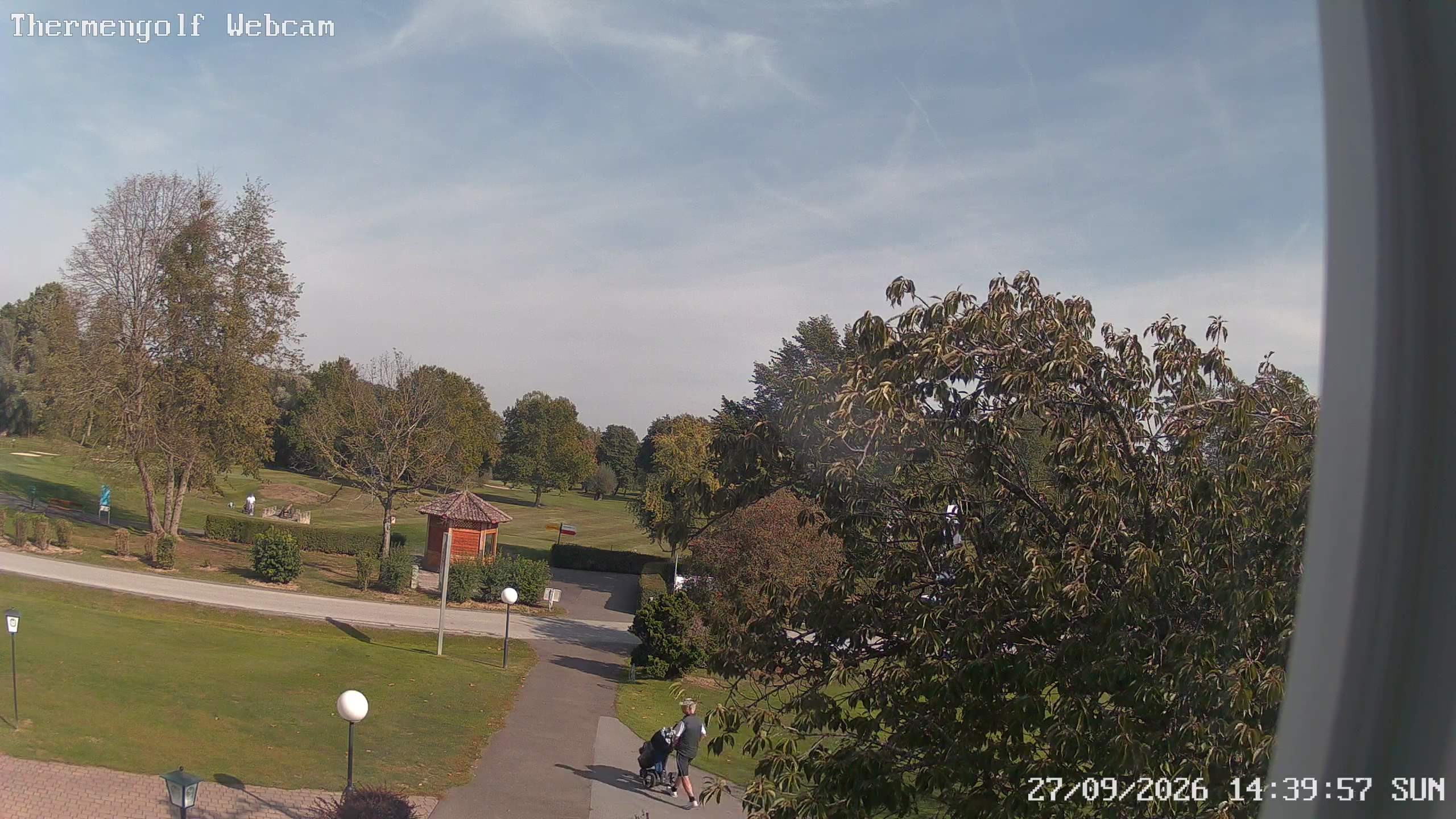 Archived image Webcam Loipersdorf: View Golf Course