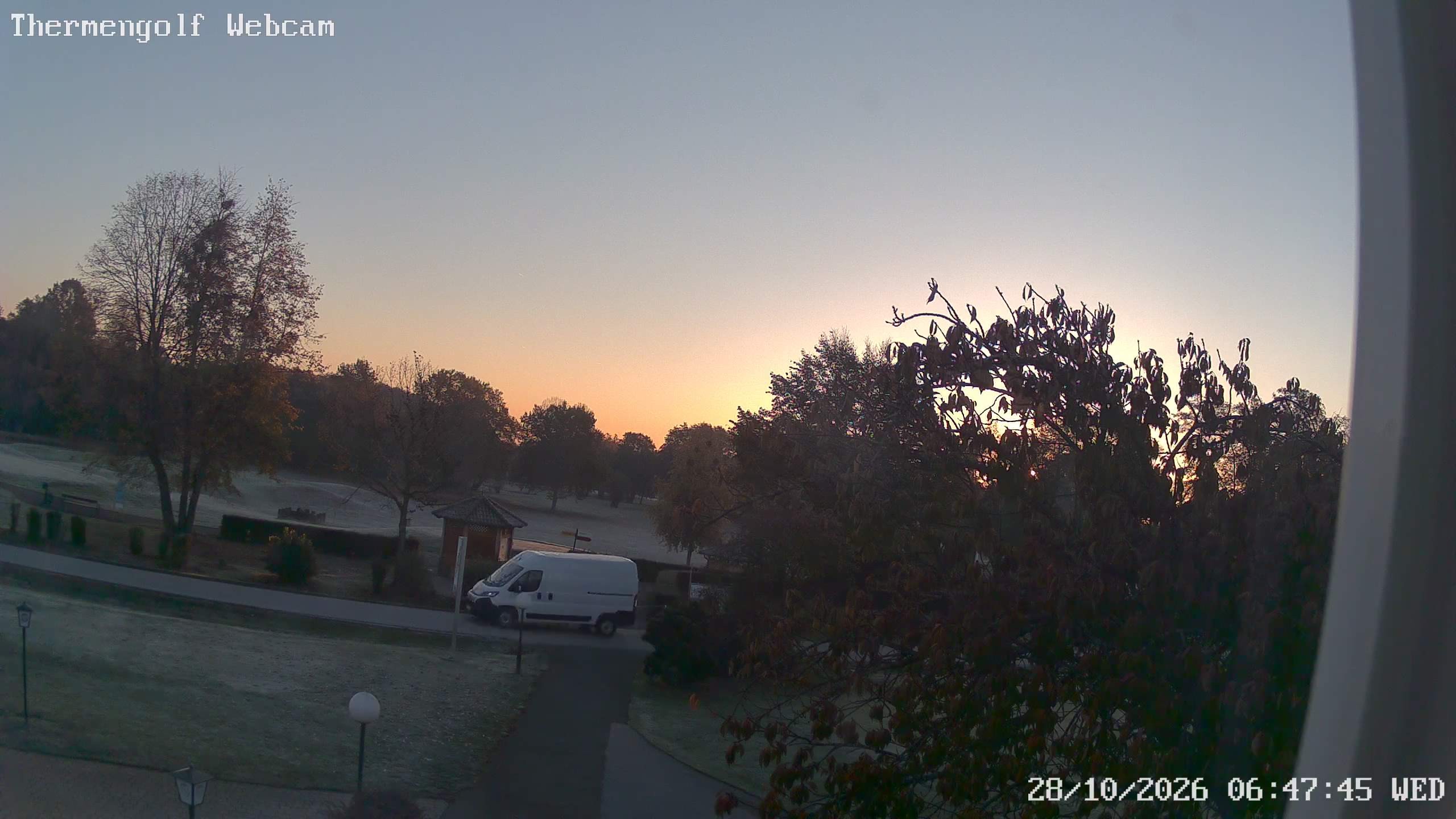 Archived image Webcam Loipersdorf: View Golf Course