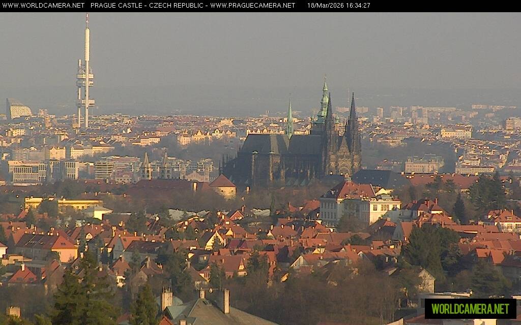 Archived image Webcam View of Prague Castle and St. Vitus Cathedral