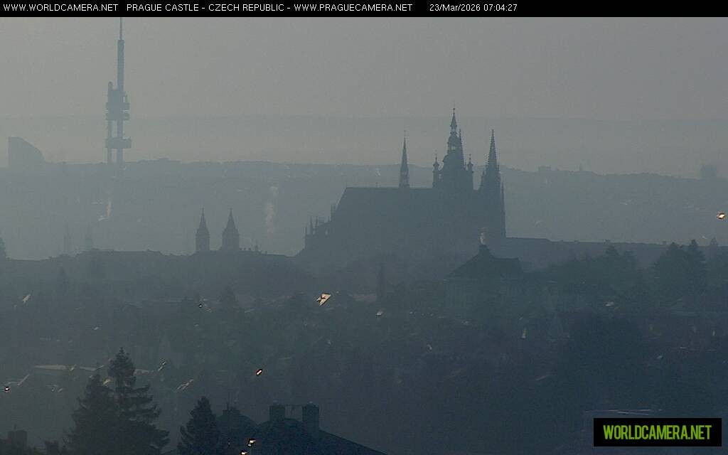 Archived image Webcam View of Prague Castle and St. Vitus Cathedral