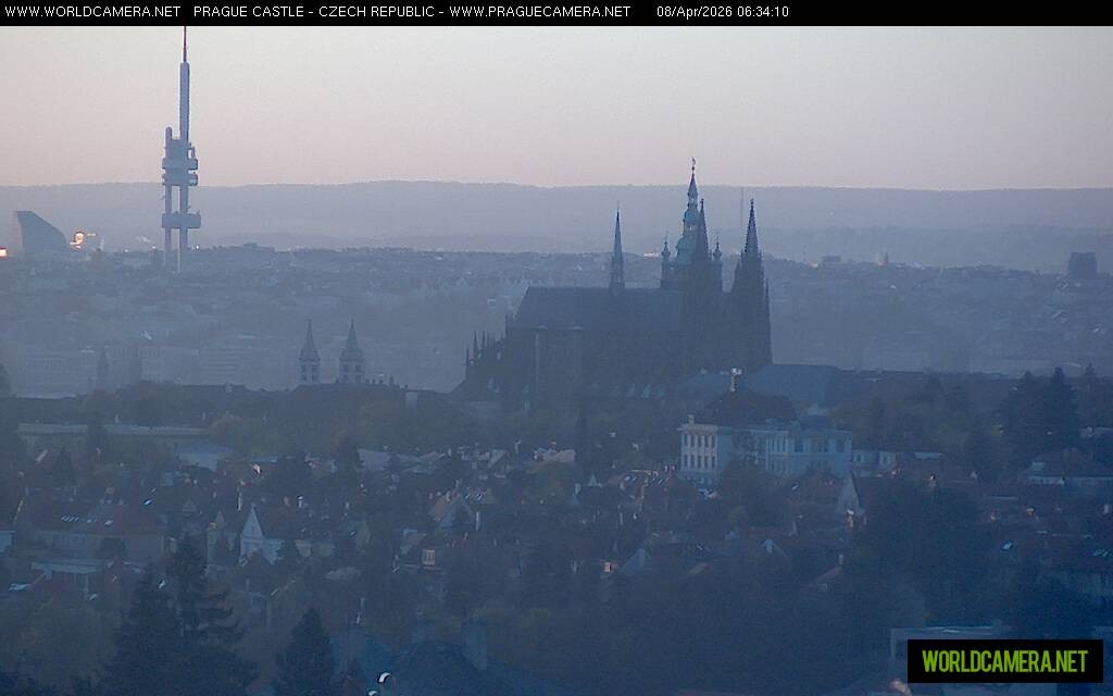 Archiv Foto Webcam Blick auf die Prager Burg mit Veitsdom