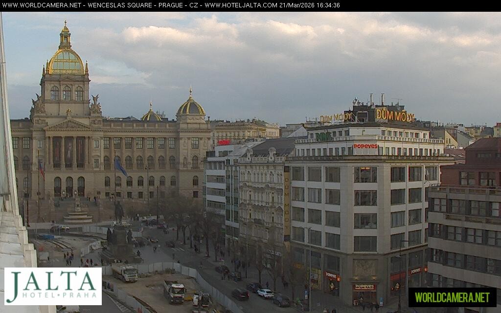 Archiv Foto Webcam Der Wenzelsplatz in der Neustadt Prags