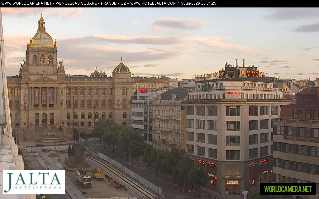 Archiv Foto Webcam Der Wenzelsplatz in der Neustadt Prags
