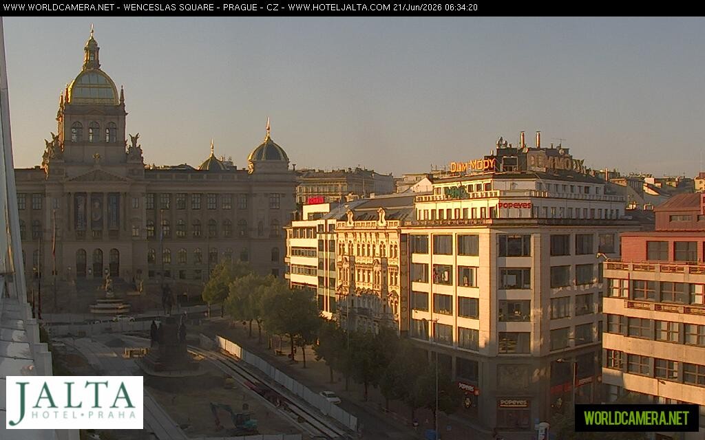 Archiv Foto Webcam Der Wenzelsplatz in der Neustadt Prags