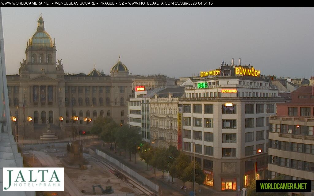 Archived image Webcam Wenceslas Square in Prague
