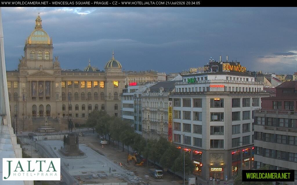 Archiv Foto Webcam Der Wenzelsplatz in der Neustadt Prags