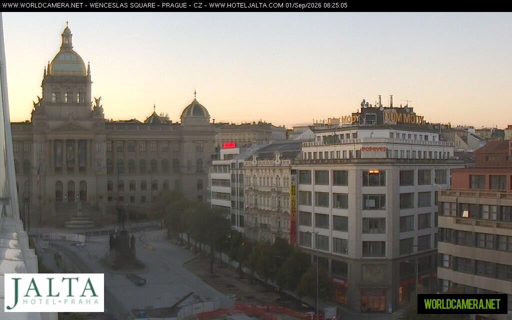 Archiv Foto Webcam Der Wenzelsplatz in der Neustadt Prags