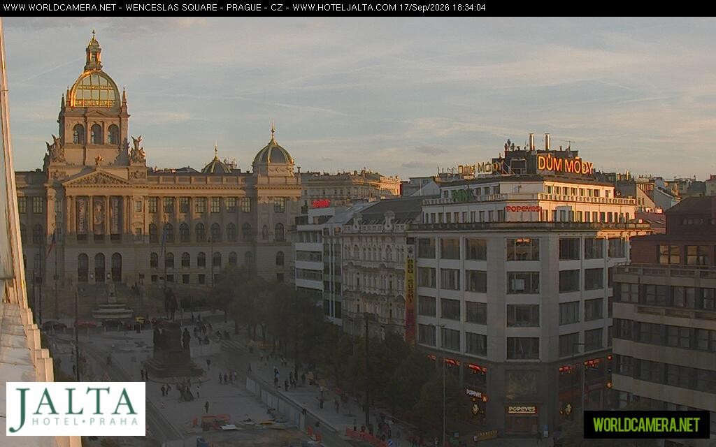 Archiv Foto Webcam Der Wenzelsplatz in der Neustadt Prags