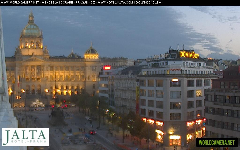 Archiv Foto Webcam Der Wenzelsplatz in der Neustadt Prags