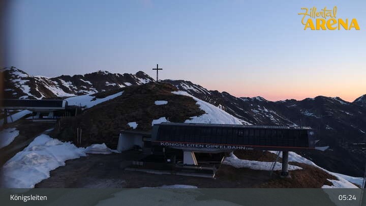 Archiv Foto Webcam Bergstation Larmach, Königsleiten