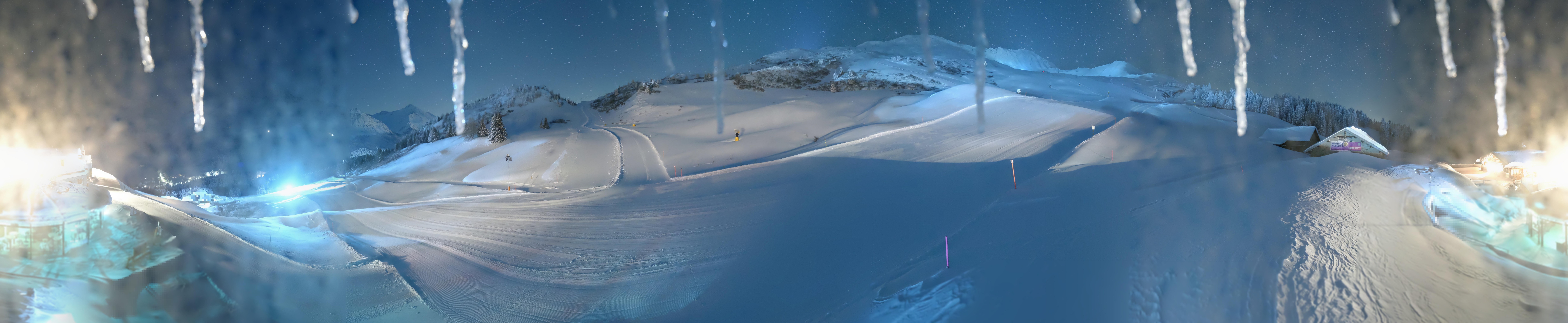 Archived image Webcam Mountain Hut Alp Staetz Lenzerheide