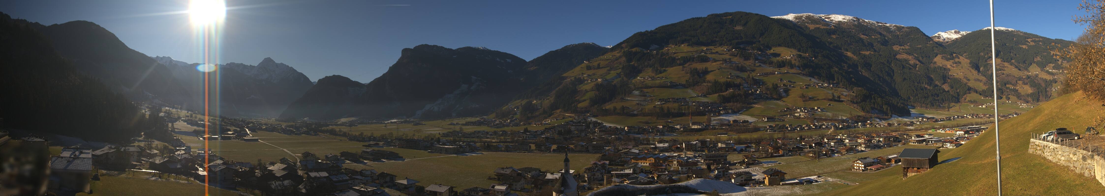 Archiv Foto Webcam Blick von Bichl auf Mayrhofen