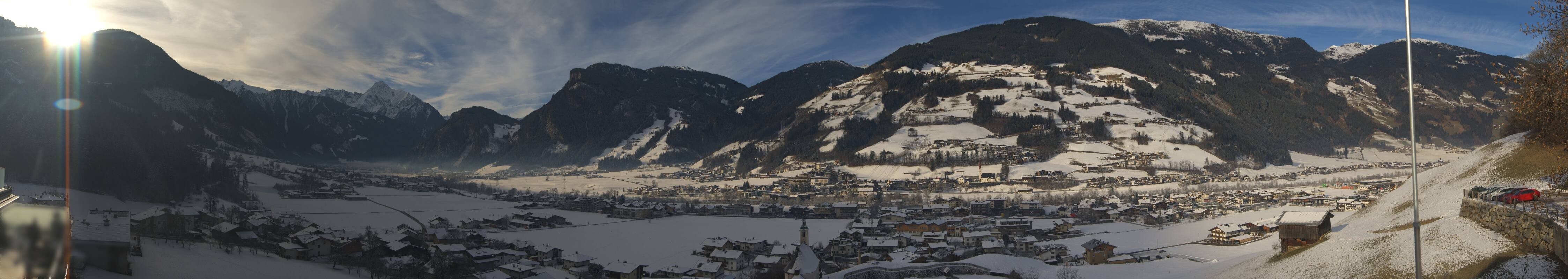 Archiv Foto Webcam Blick von Bichl auf Mayrhofen
