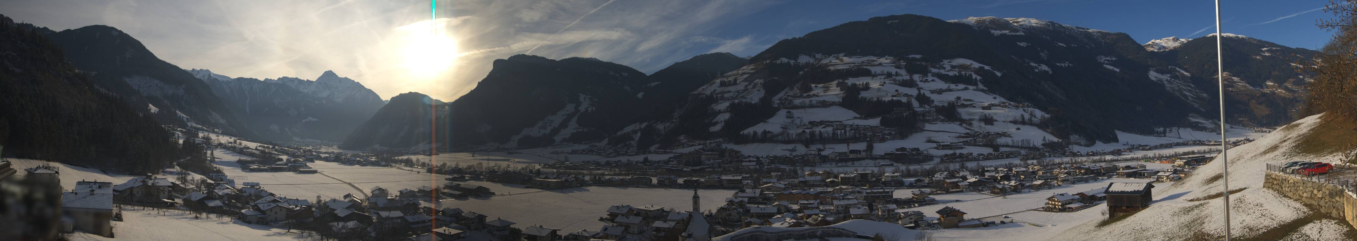 Archiv Foto Webcam Blick von Bichl auf Mayrhofen
