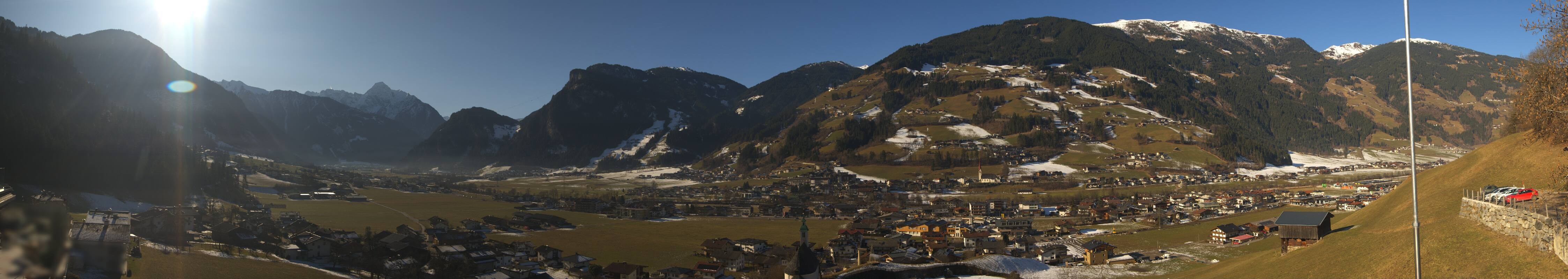 Archiv Foto Webcam Blick von Bichl auf Mayrhofen