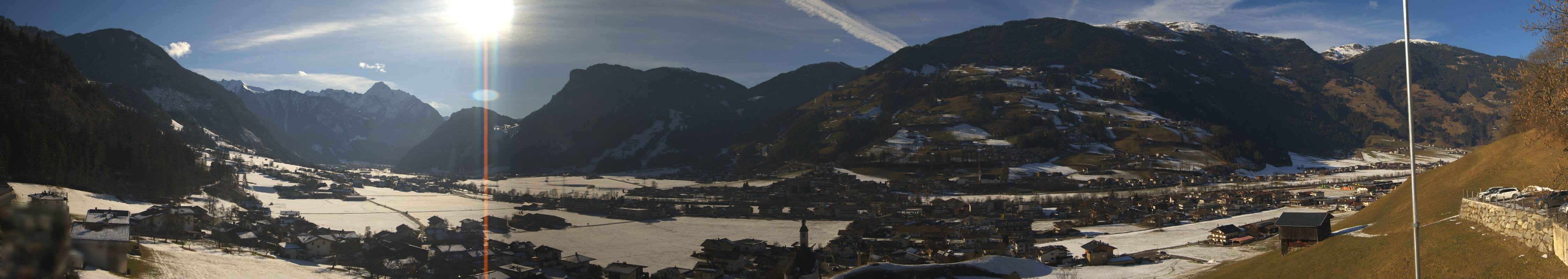 Archiv Foto Webcam Blick von Bichl auf Mayrhofen