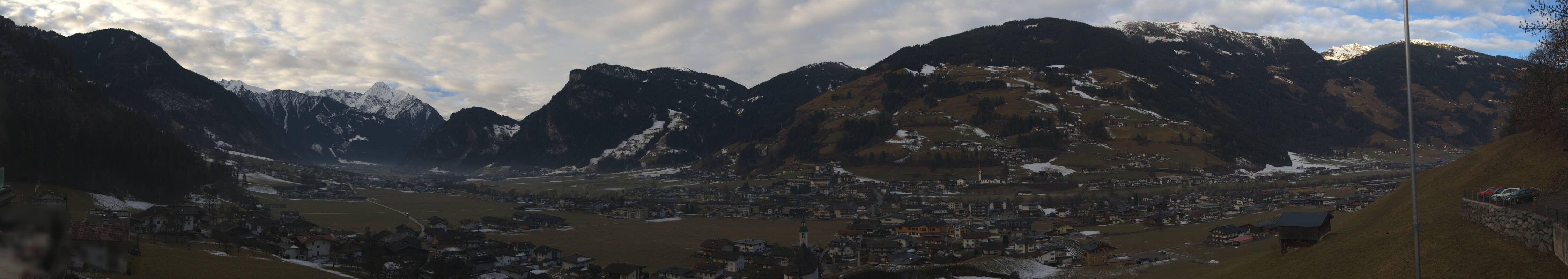 Archiv Foto Webcam Blick von Bichl auf Mayrhofen
