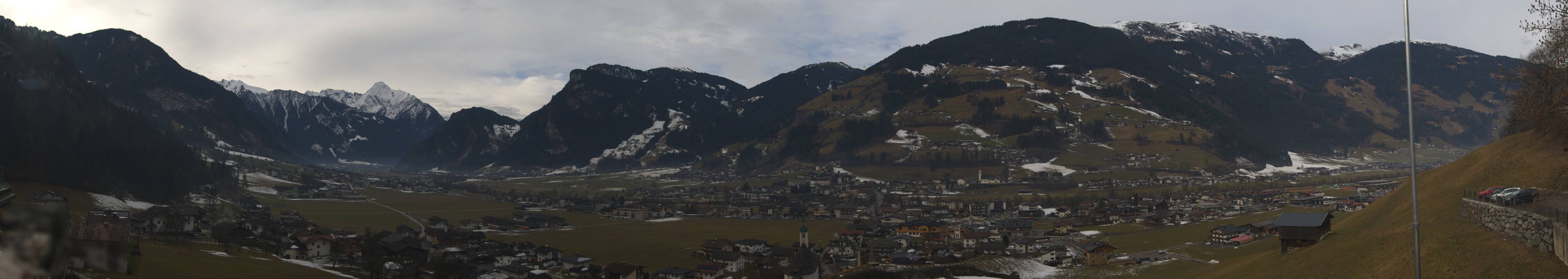 Archiv Foto Webcam Blick von Bichl auf Mayrhofen