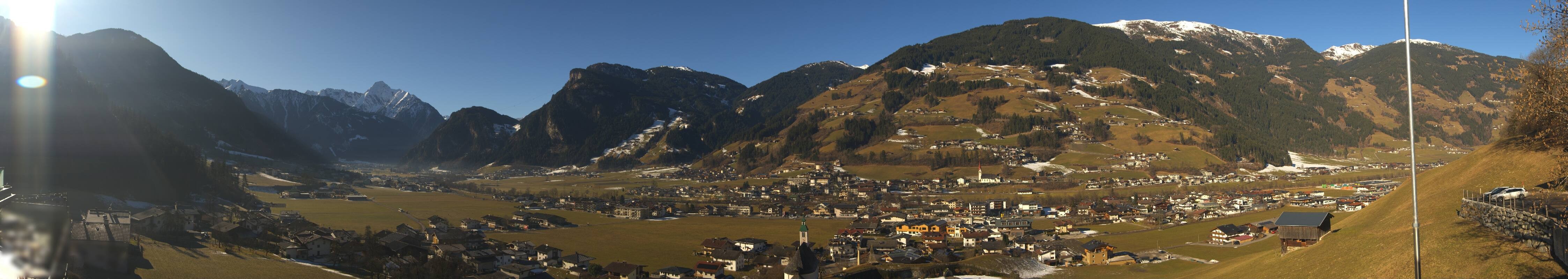 Archiv Foto Webcam Blick von Bichl auf Mayrhofen